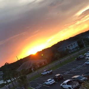 Meet your Posher, Katelyn